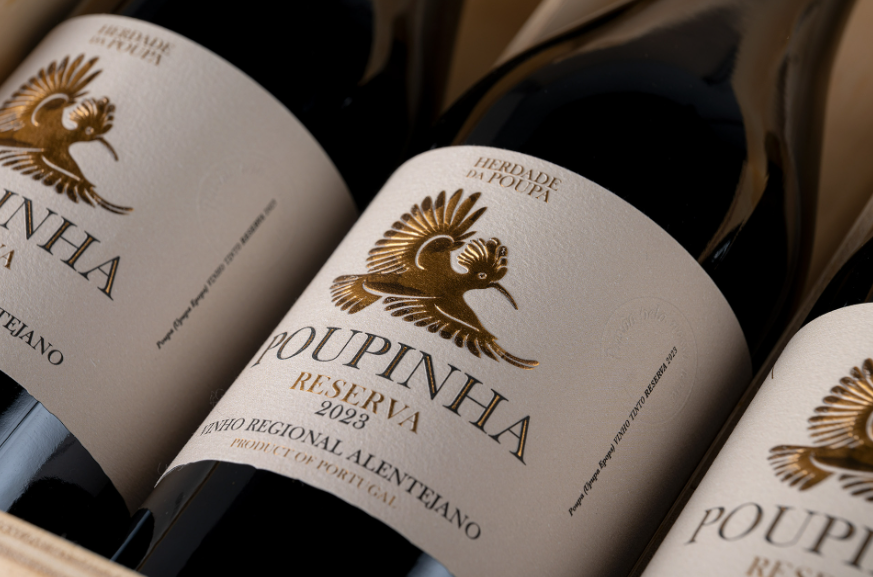 葡萄酒包裝設計分享：Poupinha Reserva，以溫暖與意義詮釋土地情懷